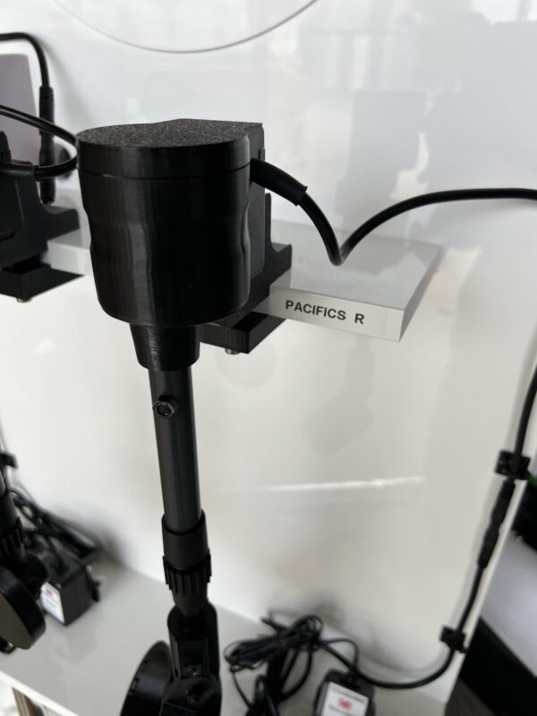 The Pacific Pro Remote (available for worldwide shipping ) - Image 4